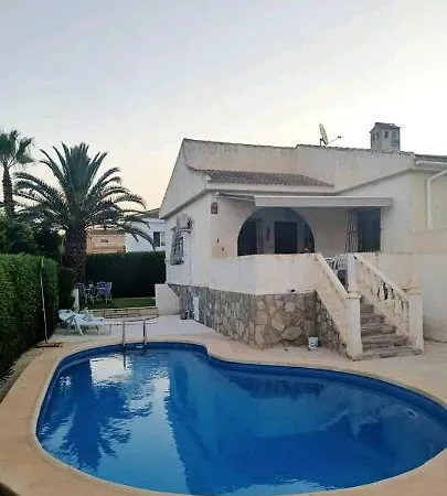 Acogedora Casa Con Piscina Villa Torrevieja Exterior photo