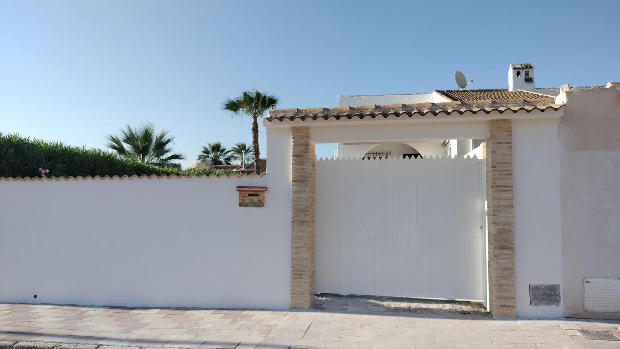 Holiday home Acogedora Casa Con Piscina